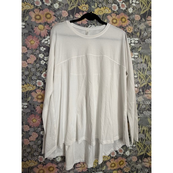 lululemon athletica Tops - Lululemon Athletica White Long Sleeve Athletic Shirt Top Size 12